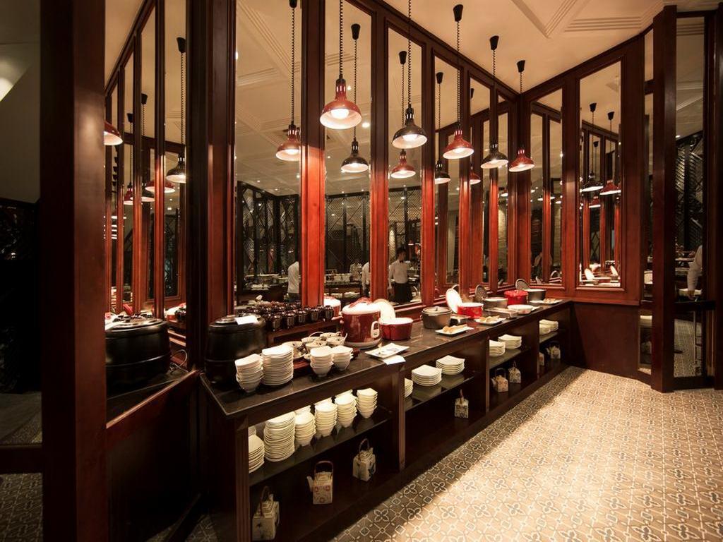 Alagon D'Antique Hotel & Spa Хошимін Екстер'єр фото